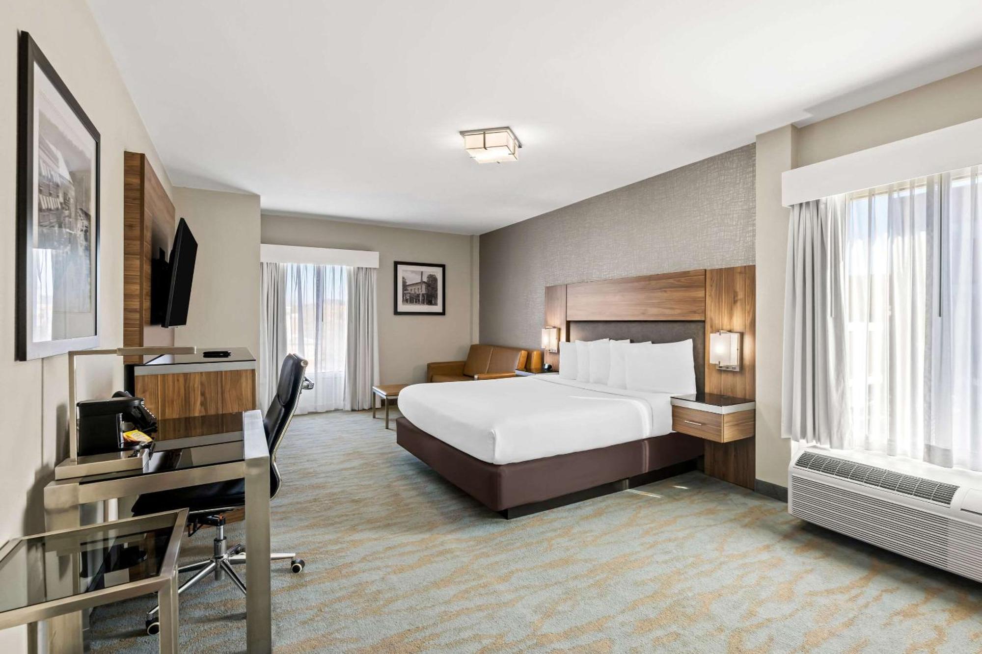 The Penn Stroud, Stroudsburg - Poconos, Ascend Hotel Collection Экстерьер фото