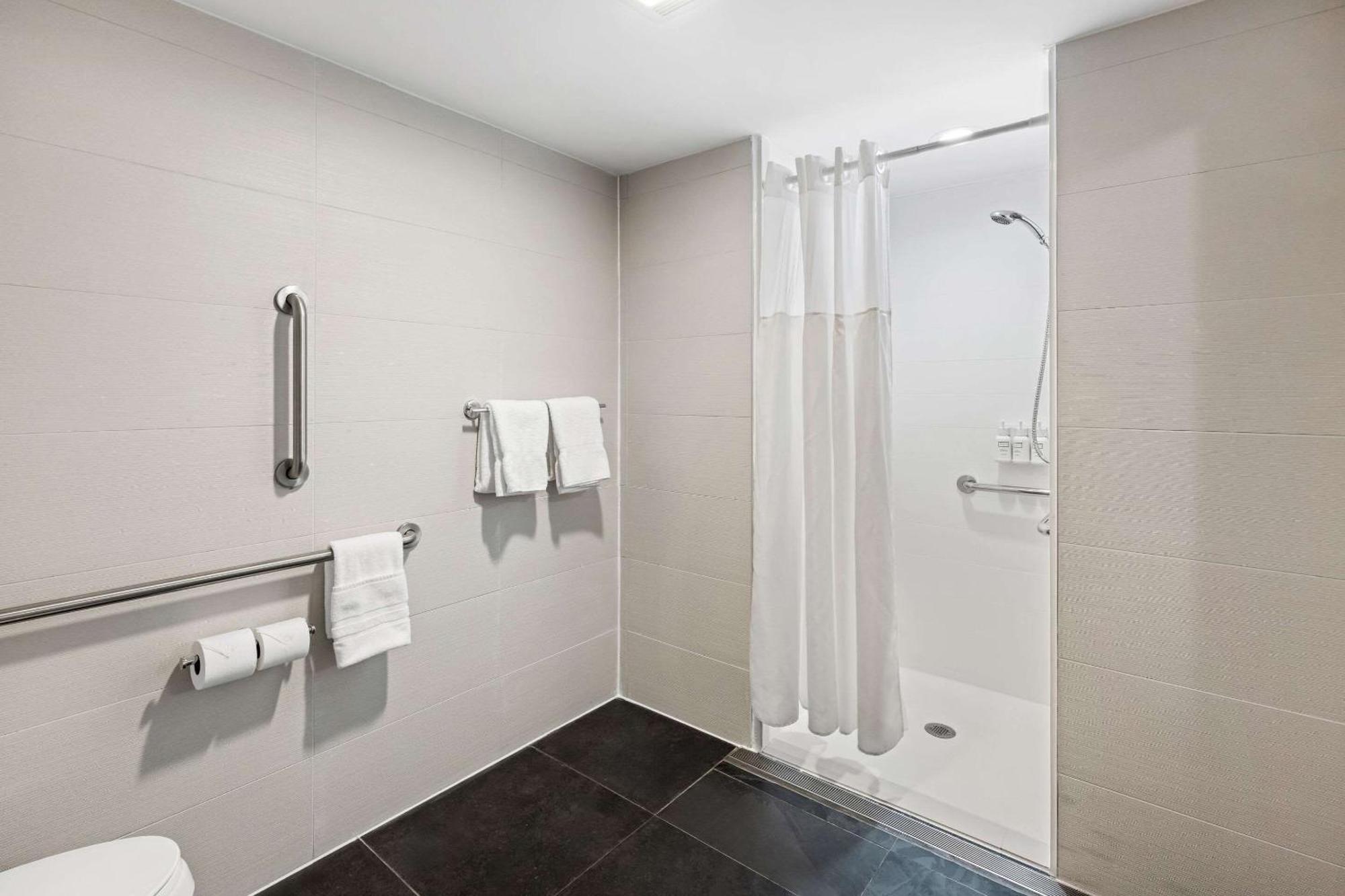 The Penn Stroud, Stroudsburg - Poconos, Ascend Hotel Collection Экстерьер фото
