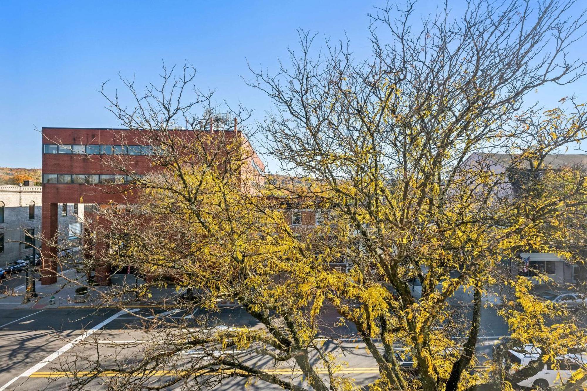 The Penn Stroud, Stroudsburg - Poconos, Ascend Hotel Collection Экстерьер фото