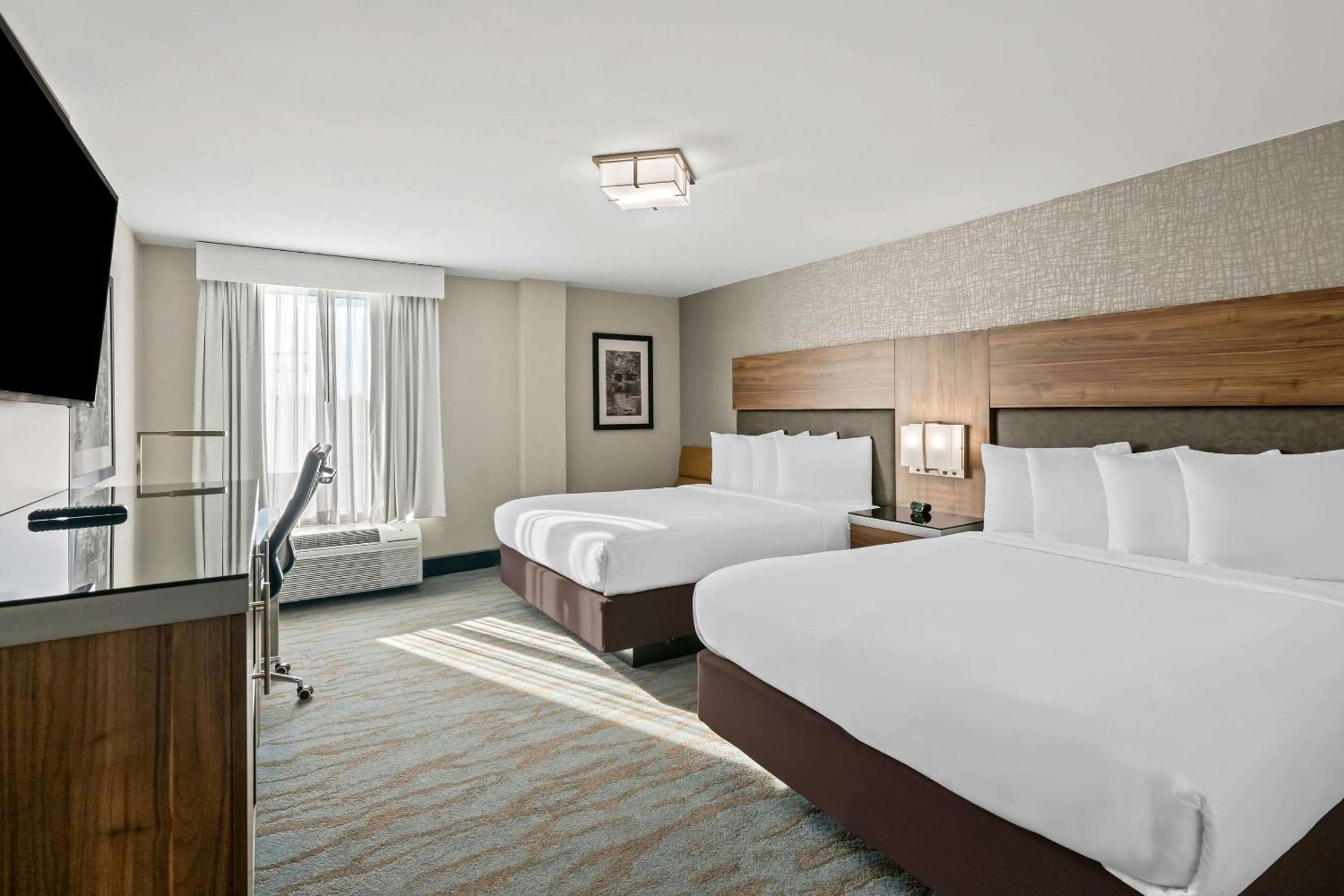 The Penn Stroud, Stroudsburg - Poconos, Ascend Hotel Collection Экстерьер фото